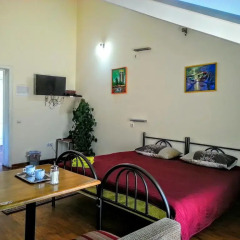 Esentai Hostel Алматы комната для гостей