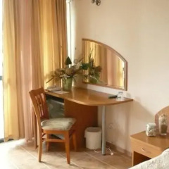 Park Hotel Briz - Free Parking удобства в номере