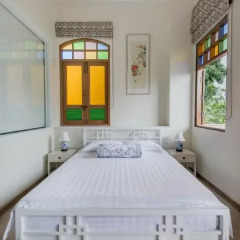 O'nya Phuket Hotel 3* Улучшенный номер с двуспальной кроватью фото 18