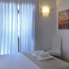 Отель Hostal La Fonda Испания, Кониль-де-ла-Фронтера - отзывы, цены и фото номеров - забронировать отель Hostal La Fonda онлайн комната для гостей