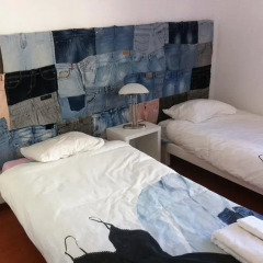 Отель Peniche Surf House комната для гостей