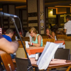 Kleopatra Ada Beach Hotel гостиничный бар
