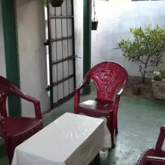 Neesha Hostel питание
