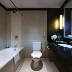 Отель Grand Mercure Singapore Roxy 4* Улучшенный номер с различными типами кроватей фото 2
