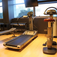 AC Hotel Som by Marriott фитнесс-зал фото 2