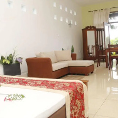 Отель Thumbelina Apartments & Hotel Шри-Ланка, Бентота - отзывы, цены и фото номеров - забронировать отель Thumbelina Apartments & Hotel онлайн интерьер отеля фото 2