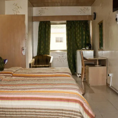 Отель Ssnit Guest House комната для гостей