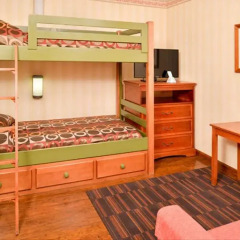 Отель Best Western Plus Raffles Inn & Suites детские мероприятия фото 2
