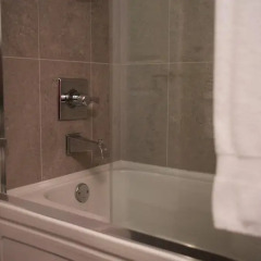 Отель Kitsilano Home 2 Home Канада, Ванкувер - отзывы, цены и фото номеров - забронировать отель Kitsilano Home 2 Home онлайн ванная