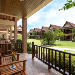Отель Best Western Premier Bangtao Beach Resort & Spa балкон
