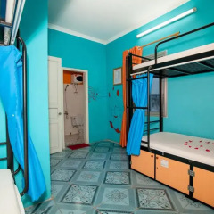 Halong Party Hostel Кровать в общем номере с двухъярусной кроватью фото 3