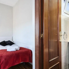 Отель Sarria Attic Испания, Барселона - отзывы, цены и фото номеров - забронировать отель Sarria Attic онлайн комната для гостей фото 2