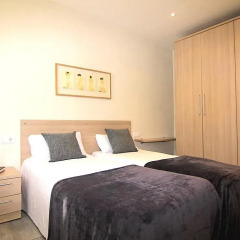 Апартаменты ClassBedroom Apartments I комната для гостей фото 2