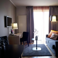 Comfort Hotel Park 3* Апартаменты с различными типами кроватей
