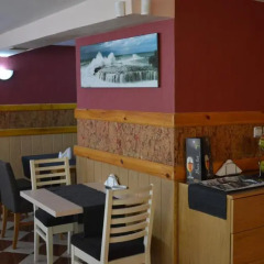 Bon Bon Hotel питание