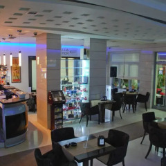 Отель Comfort Албания, Тирана - отзывы, цены и фото номеров - забронировать отель Comfort онлайн развлечения