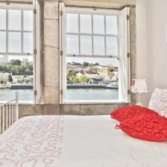 Отель Oporto Home - River Front Апартаменты разные типы кроватей фото 27