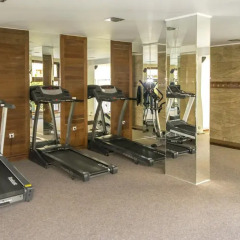 Отель Apartcomplex Harmony Suites Солнечный берег фитнесс-зал