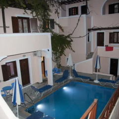 Отель Markakis Studios Fira бассейн фото 2