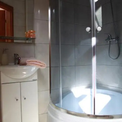 Отель Noclegi Alda Стандартный номер с различными типами кроватей фото 6