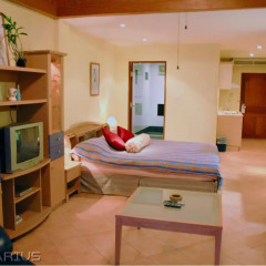 Отель Aquarius Gay Guesthouse & Sauna сейф в номере