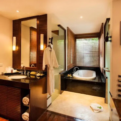 Отель Ayara Hilltops Boutique Resort And Spa Пхукет ванная