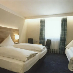 Hotel Jedermann 2* Улучшенный номер с различными типами кроватей фото 2