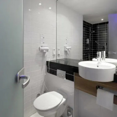 Отель Holiday Inn Express Dresden City Centre 3* Стандартный номер разные типы кроватей фото 6