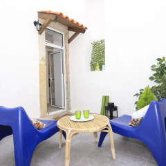 Отель Alfama Story House балкон