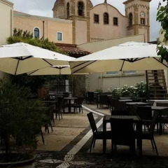 Отель Abas Ristorante Pizzeria Affittacamere Ористано приотельная территория