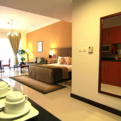 Star Metro Deira Hotel Apartments 4* Номер Делюкс с различными типами кроватей фото 2