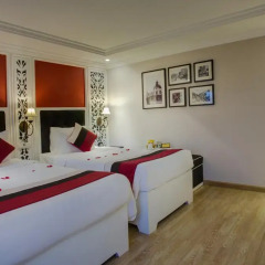 Oriental Central Hotel 3* Стандартный номер с различными типами кроватей фото 5
