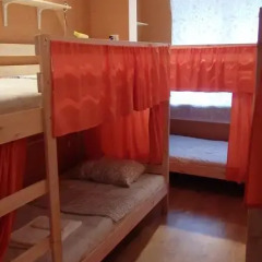 Hostel Inzhir Кровать в общем номере с двухъярусной кроватью фото 9