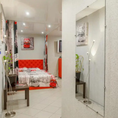 Апартаменты Red Bus Apartment na Mira интерьер отеля фото 2