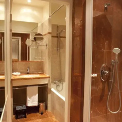 Hotel Le Relais Saint-Germain 4* Номер Делюкс с различными типами кроватей фото 6