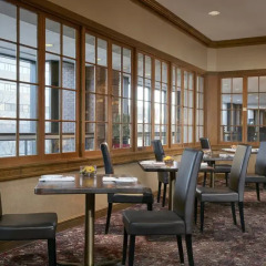 Отель Delta Hotels by Marriott Calgary Downtown Канада, Калгари - отзывы, цены и фото номеров - забронировать отель Delta Hotels by Marriott Calgary Downtown онлайн развлечения