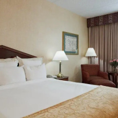 Отель Columbus Airport Marriott 4* Стандартный номер фото 4