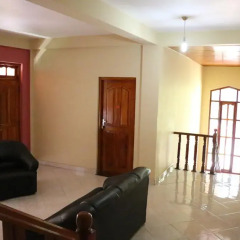 Отель Oasis Holiday Home интерьер отеля