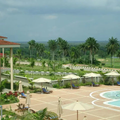 Ibom Hotel & Golf Resort бассейн
