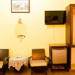 Nhu Phu Hotel 2* Стандартный номер с 2 отдельными кроватями фото 4