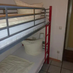 Buch-Ein-Bett Hostel Стандартный номер с 2 отдельными кроватями фото 4
