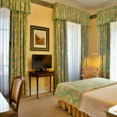 Отель Avenida Palace 5* Улучшенный номер фото 4