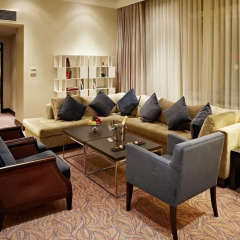 Hotel Kings Court 5* Президентский люкс с разными типами кроватей