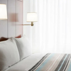 Отель Club Quarters, Central Loop 4* Стандартный номер с двуспальной кроватью