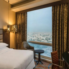 Отель Four Points by Sheraton Kuwait комната для гостей фото 3