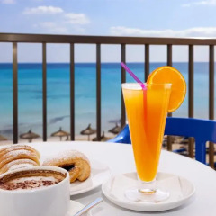 Hotel Sa Roqueta Can Picafort в номере