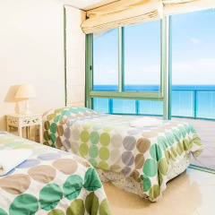 Отель The Waterford on Main Beach Апартаменты с различными типами кроватей фото 2