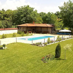 Отель Guest House Black Lom бассейн фото 2