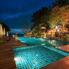 Отель La Laanta Hideaway Resort бассейн фото 2