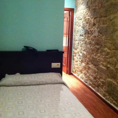 Отель Hostal Hotil Стандартный номер с различными типами кроватей фото 9